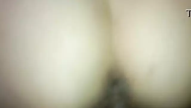 Güzel Özbek kızın amına saplandım.